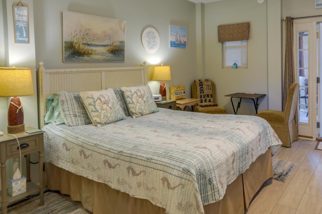 Sneads Ferry Vacation Rental Studio With Water Views Экстерьер фото